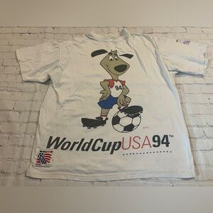 Vintage 1994 FIFA World Cup USA Dog Mascot White Tshirt sz LG (see measurements)